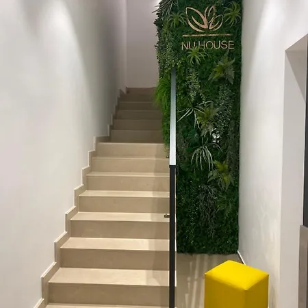 Nu House & Guest house