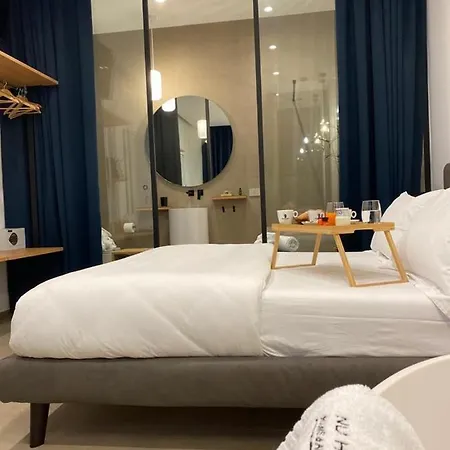 Nu House &